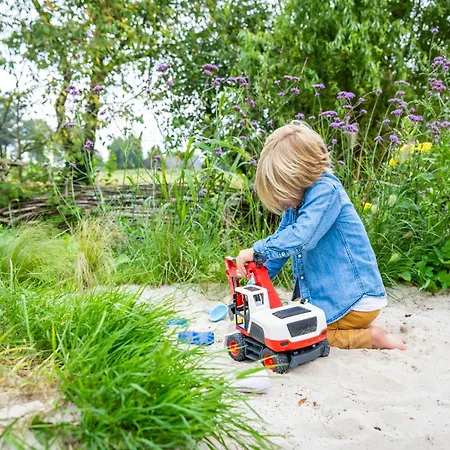 Sterrenbos Wellness Holiday home *